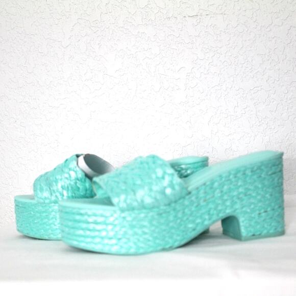 Nine West RaftS3 Sandals Size 10M NIB Slip On - Picture 3 of 7